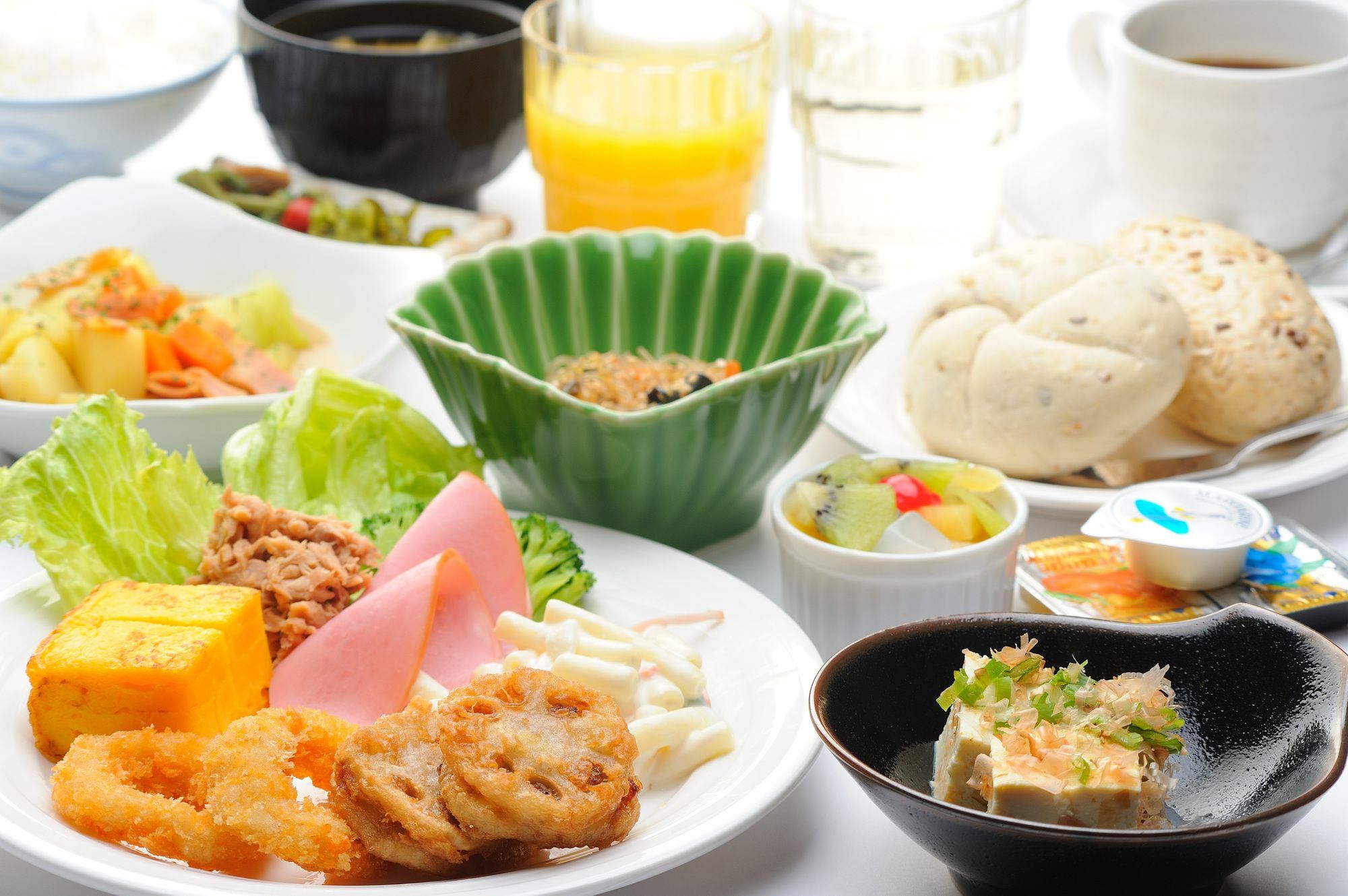 Hotel Route-Inn Nagaoka Ekimae Екстер'єр фото